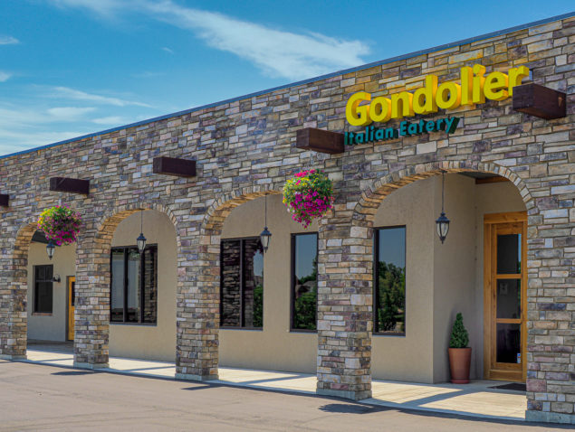 Restaurant real estate photography sample #4