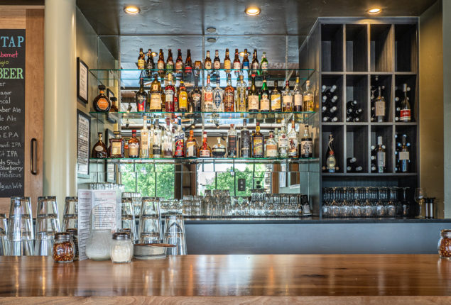 Bar real estate photography sample #8