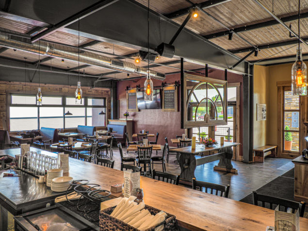 Restaurant real estate photography sample #6