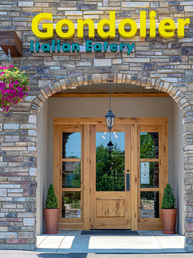 Restaurant real estate photography sample #5