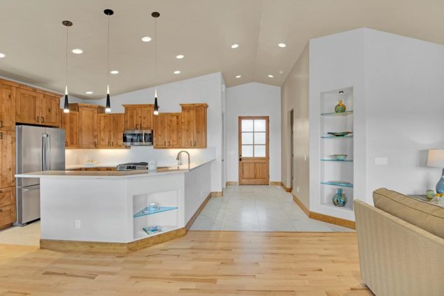 Private real estate photographer